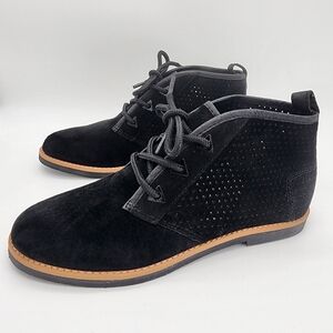 Very Volatile Borabora Black Suede Leather Perforated Lace-up Boots Size 7.5